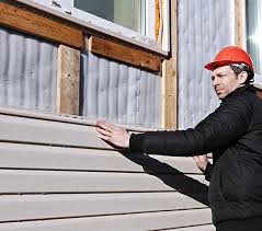 Best Storm Damage Siding Repair  in Seneca, KS